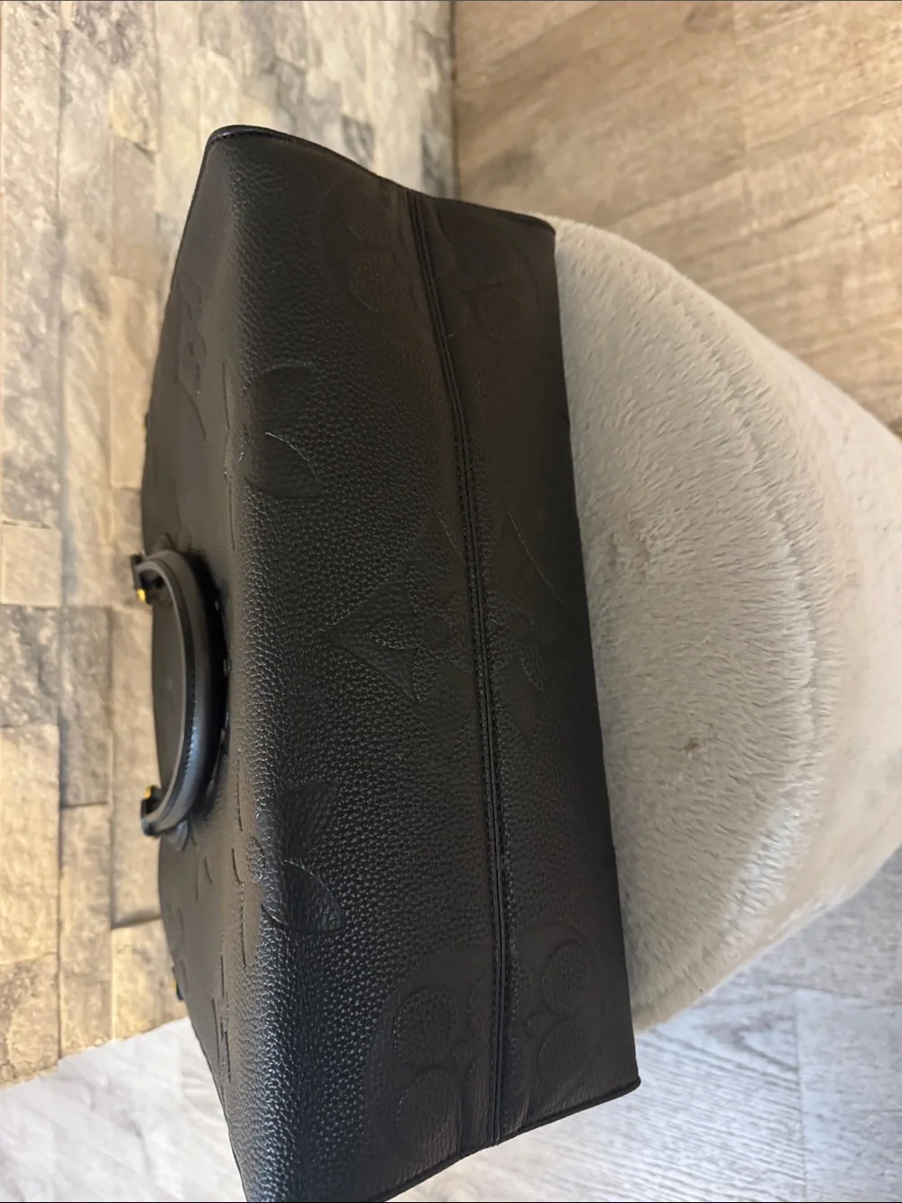Fashionable Black Leather Embossed Tote Bag - Classic Structured Carryall